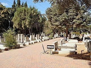 חברה קדישא (הגדל)